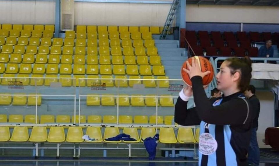 Την Παρασκευή Παπαδοπούλου από τον Κολοσσό απέκτησε ο Λασσάνης