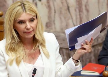 Φωτεινή Αραμπατζή στη Βουλή: «Γενναία» προκαταβολή αποζημίωσης στους πληγέντες παραγωγούς  από τον «Ιανό»