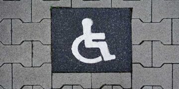 Δράσεις βελτίωσης προσβασιμότητας των ΑμΕΑ σε δημόσια κτήρια από την Περιφέρεια Δ. Μακεδονίας