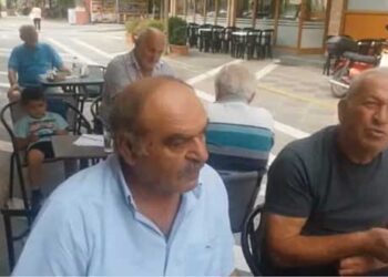 Πώς βλέπουν την υποχρεωτική χρήση της μάσκας στα σχολεία  πολίτες της Πτολεμαΐδας; Το γκάλοπ  είναι της Κούλας Πουλασιχίδου