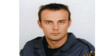 Σαν σήμερα έφυγε από τη ζωή ο Στάθης Λαζαρίδης, ειδικός φρουρός από το Τσοτύλι, που είχε τραυματιστεί βαριά σε αστυνομική επιχείρηση στα Ζωνιανά – Το μήνυμα της Γενικής Αστυνομικής Διεύθυνσης στο facebook