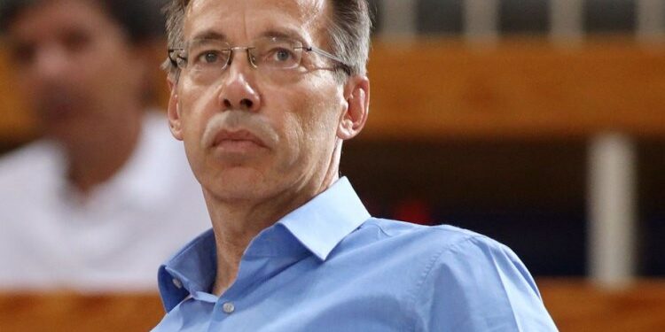 Στα τρία κρούσματα αναβολή αγώνα – Οι νέες οδηγίες!