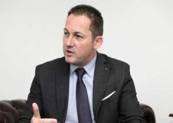 Πέτσας: Δεν αποκλείεται νέο lockdown – Θα κάνουμε ό,τι χρειαστεί