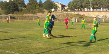 Φάσεις και γκολ από το παιχνίδι Χαραυγής- Εορδαϊκού (βίντεο)