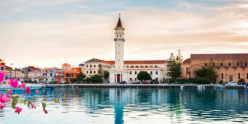 Βρετανία: 20 μαθητές επέστρεψαν με κορωνοϊό από τη Ζάκυνθο –«Στο νησί χωρίς μέτρα και ιό», περηφανεύονταν