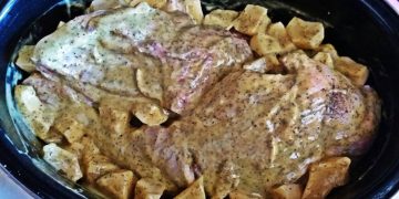 Μαγειρεύοντας με την Αρετή: Αρνί στο φούρνο με πατάτες