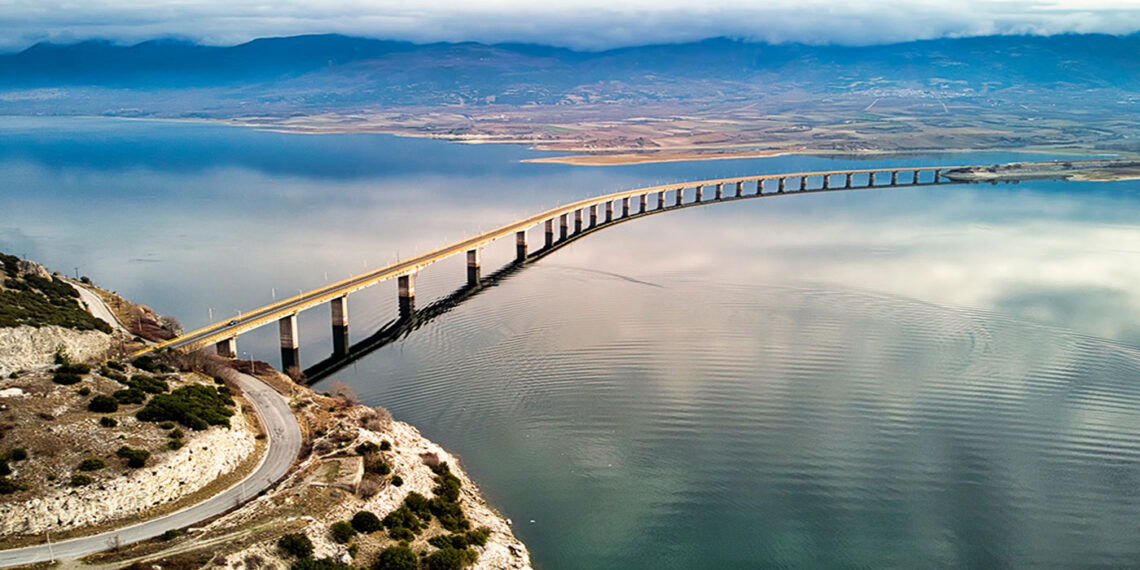 Παρέμβαση σε δύο(2) σημεία θα χρειαστεί η Υψηλή Γέφυρα Σερβίων- Απομακρύνονται σταδιακά τα φανάρια
