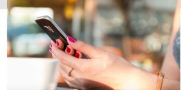 Πιερρακάκης: Πώς θα υλοποιηθεί το μέτρο των δωρεάν data 50 GB στους νέους 15-17