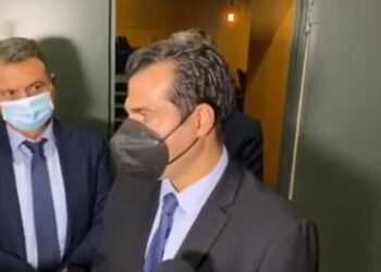 Πλεύρης για ανεμβολίαστους: “Να μην τους πείσει ο υπουργός, αλλά να μην έρθει η ώρα να τους πείσει ο κορωνοϊός” -Δηλώσεις VIDEO