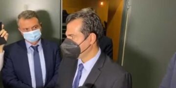 Πλεύρης για ανεμβολίαστους: “Να μην τους πείσει ο υπουργός, αλλά να μην έρθει η ώρα να τους πείσει ο κορωνοϊός” -Δηλώσεις VIDEO