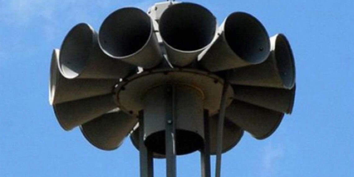 Σειρήνες πολέμου θα ηχήσουν την Τρίτη σε όλη τη χώρα