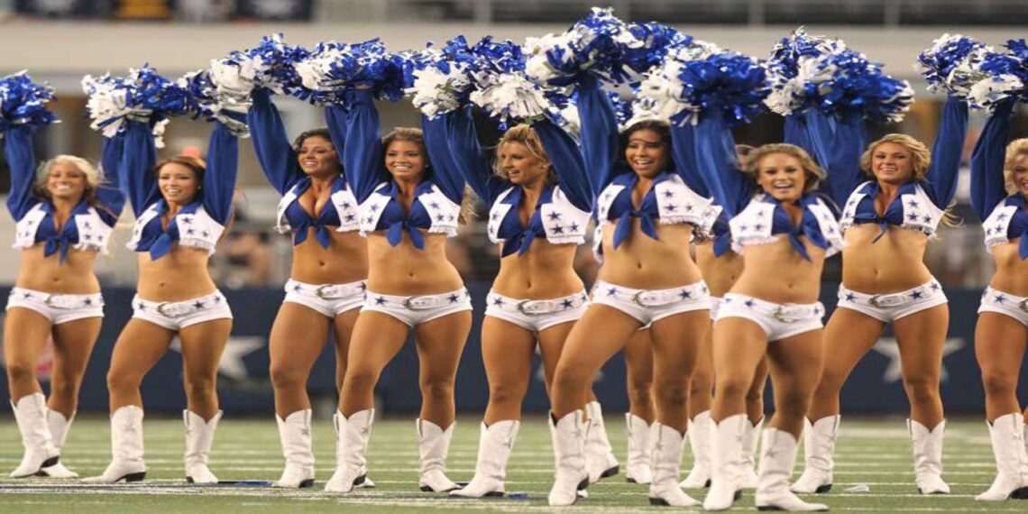 Το τσιρλίντινγκ ξαναμπαίνει στα σχολεία παρέα με την Πυγμαχία!