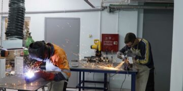 ΙΕΚ VΟLTEROS: Εκπαίδευση και Πιστοποίηση Τεχνικού Συγκολλήσεων και Κοπής Μετάλλου, η πρώτη Ιδιωτική Σχολή Τεχνικών Επαγγελμάτων για την Δυτική Μακεδονία με πιστοποίηση κατά διεθνή πρότυπα