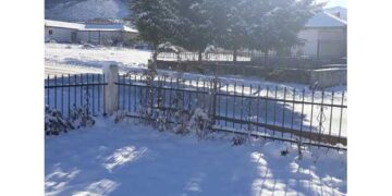 Μαγικές καταλευκες πρωινές εικόνες από το Μεσόβουνο, με -7 βαθμούς Κελσίου