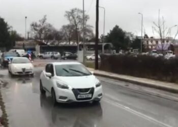 Ξεκίνησε στις 11 το πρωί με μεγάλη αυτοκινητοπομπή-διαμαρτυρία επαγγελματικών φορέων της περιοχής για τα συνεχιζόμενα lockdown -VIDEO