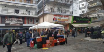 Πρώτη λαϊκή αγορά στην Κοζάνη μετά το αυστηρό lockdown- φωτό
