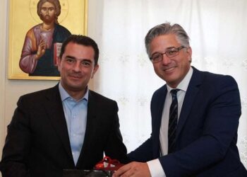 Συνάντηση του Δημάρχου Βοΐου με τον ΥΠΕΝ Κ. Σκρέκα – Στο επίκεντρο το αέριο και το υψηλό κόστος θέρμανσης στην περιοχή