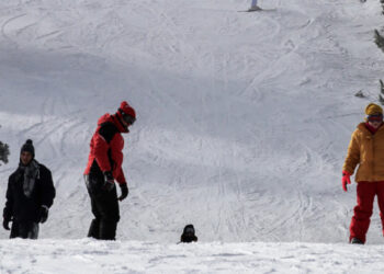 Γεωργιάδης: Πιθανό να αρθεί η απαγόρευση μετακίνησης από νομό σε νομό -Εξετάζεται άνοιγμα χιονοδρομικών