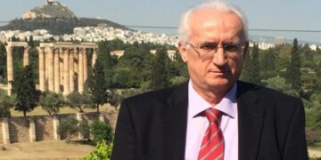 Ο Διαμαντής Βαχτσιαβάνος, δ/ντης στο γραφείο του Κώστα Σκρέκα στο ΥΠΕΝ – Το σχόλιο από τα ΠΑΡΑΠΟΛΙΤΙΚΑ