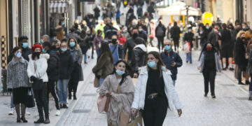 Επιστρεπτέα προκαταβολή: Μπαίνουν «κόφτες» στο πρόγραμμα -Τα 4 νέα κριτήρια που είναι στο τραπέζι