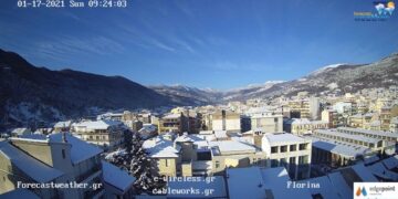 Ο Δήμος Φλώρινας για τον αποχιονισμό – Διάθεση αλατιού για τον καθαρισμό πεζοδρομίων