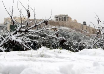 Καιρός – Μαρουσάκης: Τρεις διαδοχικές κακοκαιρίες και χιονιάς όπως το 2002