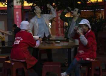 Ομάδα δέκα ειδικών του ΠΟΥ αναχωρεί για την Ουχάν -Εχουν 3-4 εβδομάδες για να βρουν πώς ξεκίνησε ο εφιάλτης του κορωνοϊού