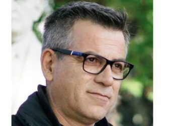 Εμβόλιο SOS – Γράφει ο Δημήτρης Καραθανάσης