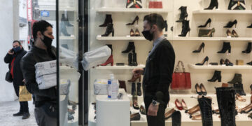 Καταστήματα: Επιστρέφει το click away τη Δευτέρα 11 Ιανουαρίου -Ο σχεδιασμός του υπ. Ανάπτυξης