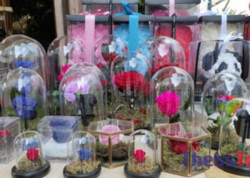 Στα αζήτητα τόνοι λουλουδιών λόγω της καραντίνας -Αγωνία στα ανθοπωλεία ενόψει του Αγίου Βαλεντίνου