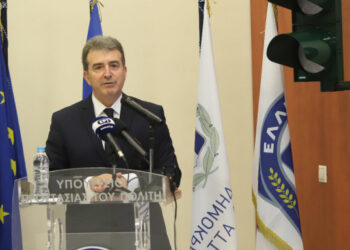 Χρυσοχοΐδης: Χωρίς πυροβόλα όπλα οι αστυνομικοί στα ΑΕΙ