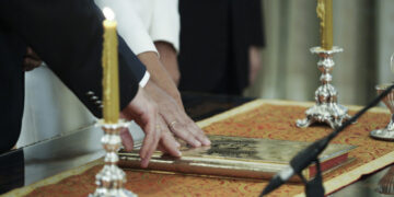 Σε τρεις ομάδες και με rapid test η ορκωμοσία των νέων υπουργών και υφυπουργών