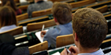 Νέα εποχή στα ΑΕΙ: Τέλος στους αιώνιους φοιτητές -Τα νέα όρια φοίτησης, οι αλλαγές στις βάσεις