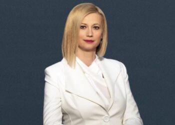 Η Ραχήλ Μακρή στο πλευρό του… Τραμπ: Οι Αμερικάνοι επαναστάτησαν!