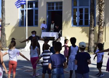 Σχολεία: «Δεύτερες σκέψεις» για το άνοιγμα στις 11 Ιανουαρίου – Μειώνεται η ύλη των Πανελλαδικών