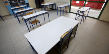 Ο Δήμος Καστοριάς για τη λειτουργία των σχολείων τη Δευτέρα