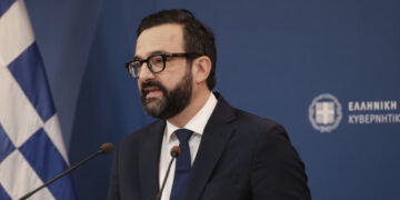 Ταραντίλης για εμβολιασμούς: Ο στόχος είναι μέσα στο καλοκαίρι να επιτύχουμε το 70% και την ανοσία