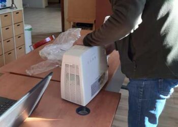 Συσκευές καθαρισμού αέρα για τις σχολικές τάξεις προμηθεύτηκε ο δήμος Πρεσπών