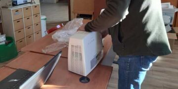 Συσκευές καθαρισμού αέρα για τις σχολικές τάξεις προμηθεύτηκε ο δήμος Πρεσπών