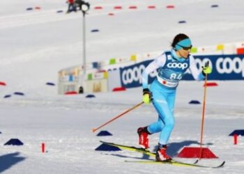 Τελευταία λαμπαδηδρόμος στην τελετή παράδοσης της Ολυμπιακής Φλόγας στο Καλλιμάρμαρο, η Φλωρινιώτισσα πρωταθλήτρια Χιονοδρομίας Παρασκευή Λαδοπούλου