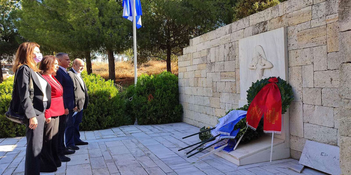 Καλλιόπη Βέττα: «Ο αγώνας για την υπεράσπιση δημόσιων αγαθών, όπως είναι το ρεύμα, αποτελεί διαχρονική πυξίδα για όλους τους ενεργούς πολίτες»