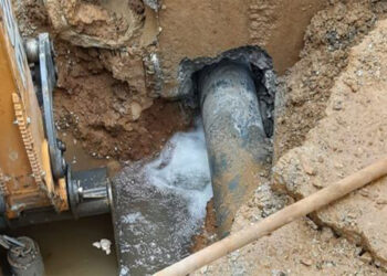 Άμεση διακοπή υδροδότησης στην πόλη του Άργους Ορεστικού, λόγω σοβαρής βλάβης σε κεντρικό αγωγό