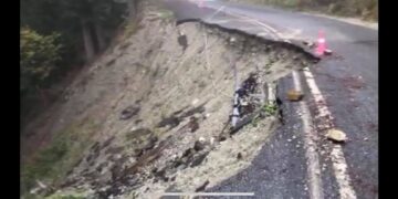 «Αν μπει φωτιά στα Πιέρια δεν θα προλάβουμε να κάνουμε τίποτα»- Κραυγή αγωνίας από το Δήμαρχο Βελβεντού για τους δασικούς δρόμους- Σε άθλια κατάσταση ο δρόμος προς Καταφύγι- VIDEO, Φωτογραφίες