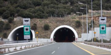 Εγνατία οδός: Αγριογούρουνα μέσα σε τούνελ – Ακινητοποιημένα οχήματα