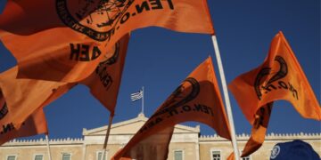 Μεγάλες κινητοποιήσεις για τη ΔΕΗ ετοιμάζουν τα συνδικάτα- Την Κυριακή 17 Οκτωβρίου στην Πτολεμαϊδα το συλλαλητήριο- Τι ζήτησαν στο Δημοτικό Συμβούλιο Κοζάνης τα συνδικάτα