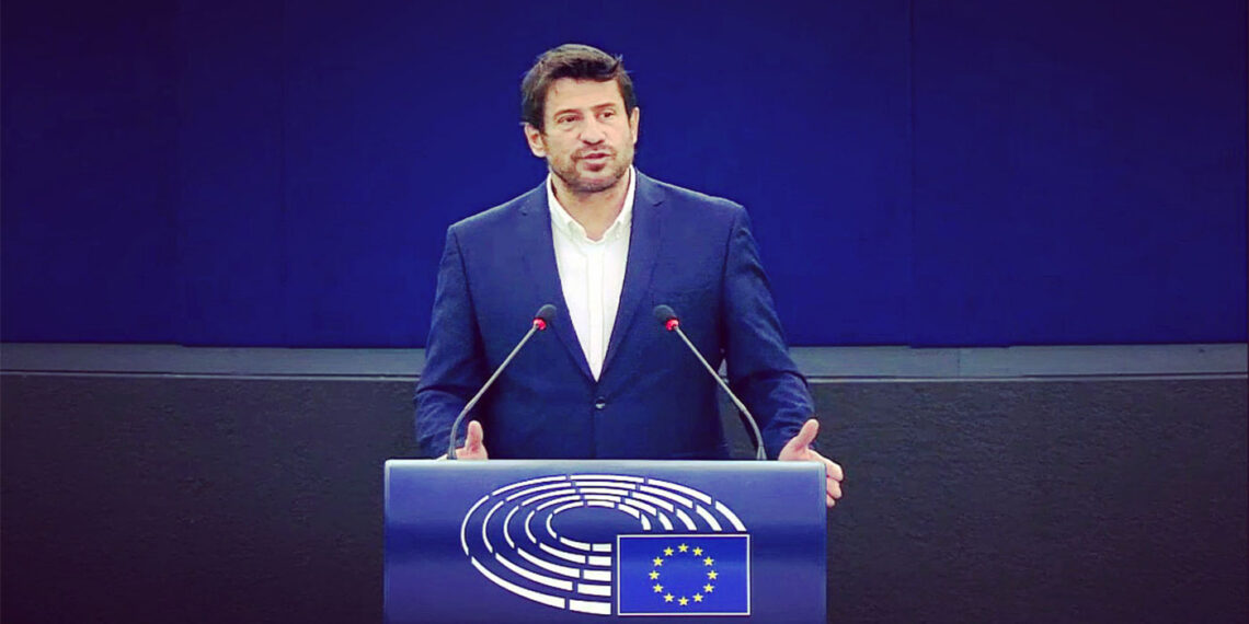 Υιοθετήθηκε με συντριπτική πλειοψηφία το ψήφισμα για την “Κατάσταση των Καλλιτεχνών στην ΕΕ”