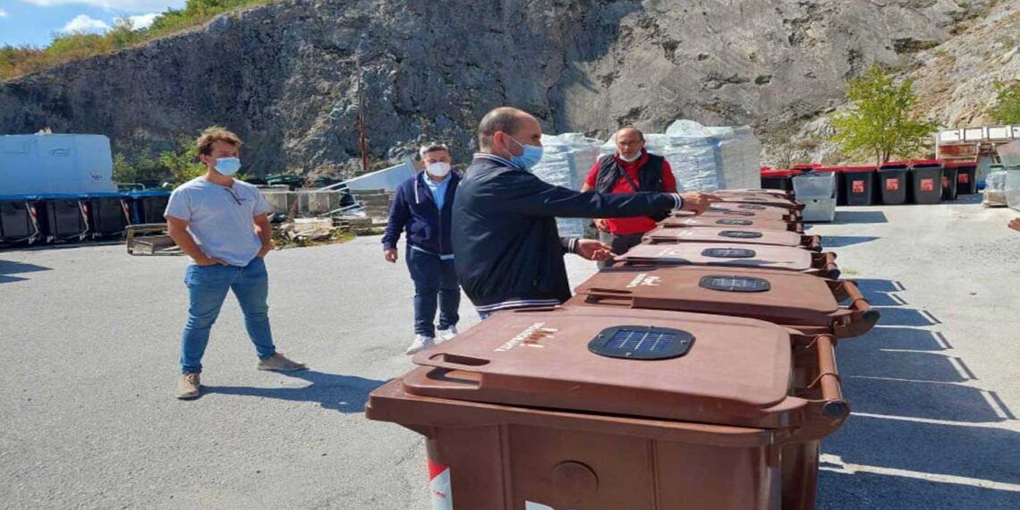 «Έξυπνους» κάδους βιοαποβλήτων απέκτησε ο Δήμος Κοζάνης: Συλλέγουν & καταγράφουν δεδομένα για τη θερμοκρασία, τη σύνθεση και την πληρότητα του κάθε κάδου