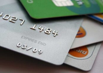 Ηλεκτρονικές απάτες – Κλέβουν κωδικούς τραπεζικών λογαριασμών με email και SMS – Πώς να προστατευτείτε