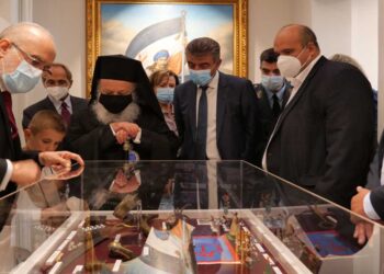 Δήμος Γρεβενών: Εγκαινιάστηκε ανήμερα των «Ελευθερίων» η μεγάλη έκθεση εθνικών κειμηλίων και τεκμηρίων που κοσμεί από σήμερα την πόλη (Βίντεο+Φωτογραφίες)