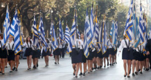 Κύκλοι υπουργείου Εσωτερικών: Κανονικά οι μαθητικές παρελάσεις της 28ης Οκτωβρίου -Θα έχουν διάρκεια μίας ώρας
